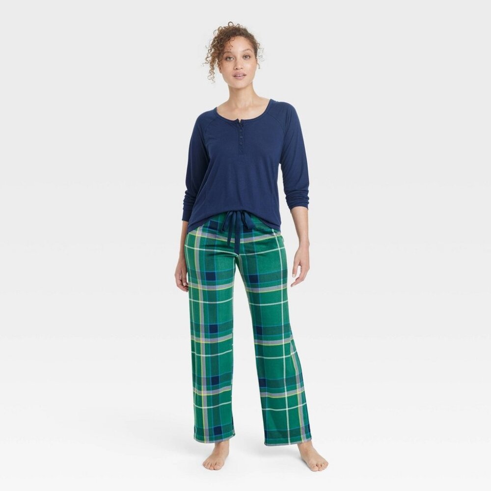 Women's Henley Pajama Gift Set Stars Above Green Navy Blue